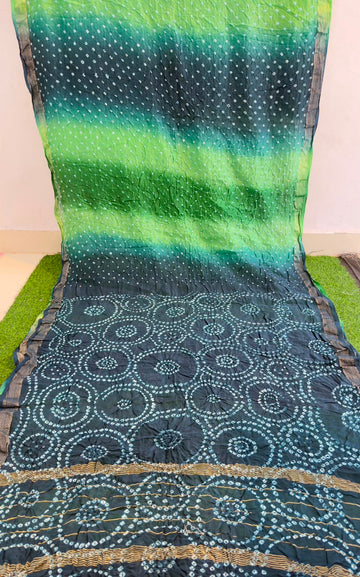 ✨ Green Maheshwari Silk Bandhani Saree — where tradition meets timeless elegance ✨