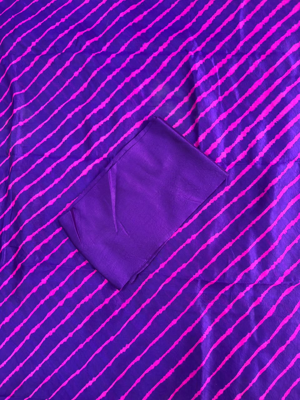 Purple Leheriya saree