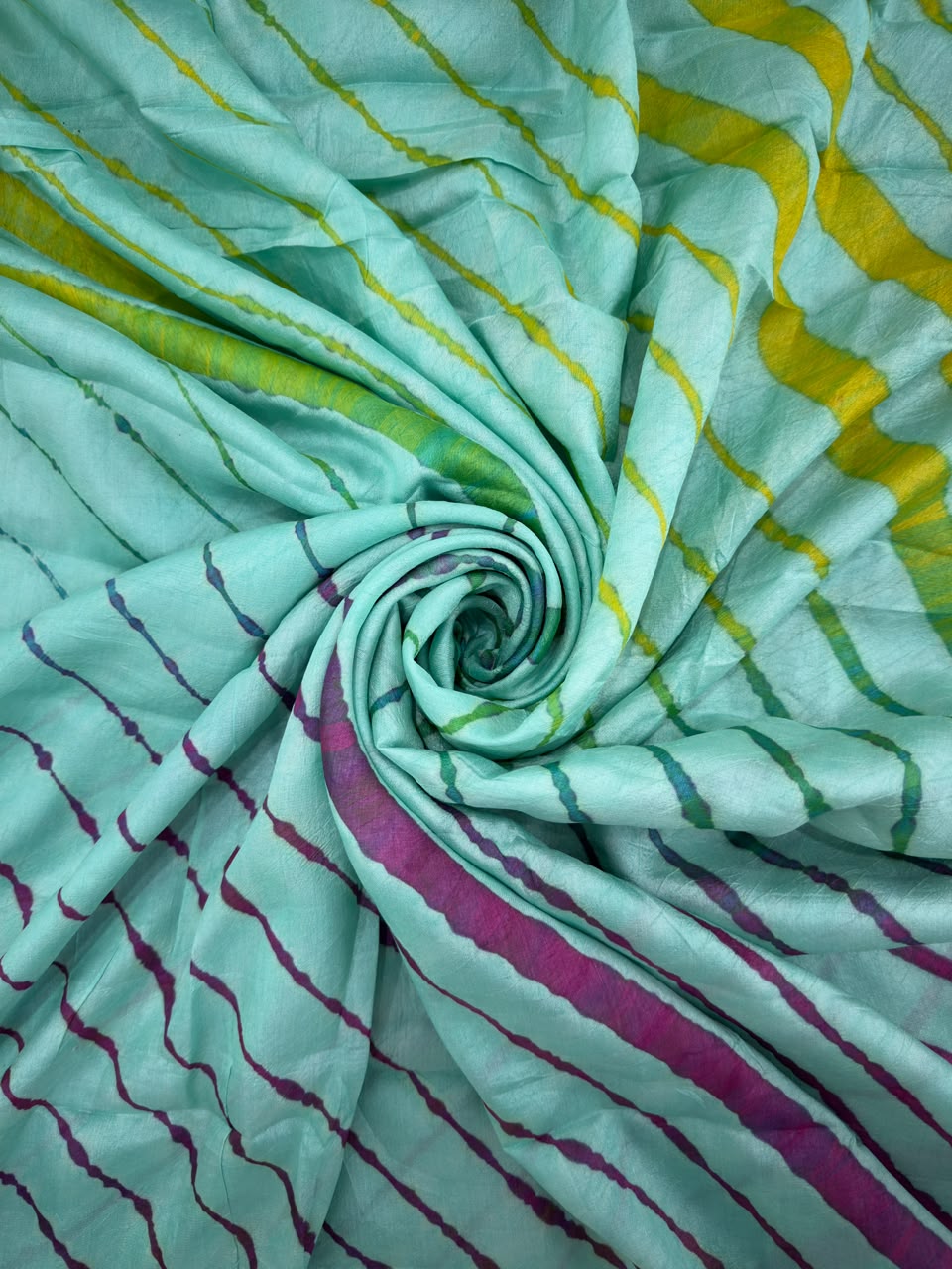 Dark Green Pure Handloom Tusser Silk Multi Leheriya Saree ✨
