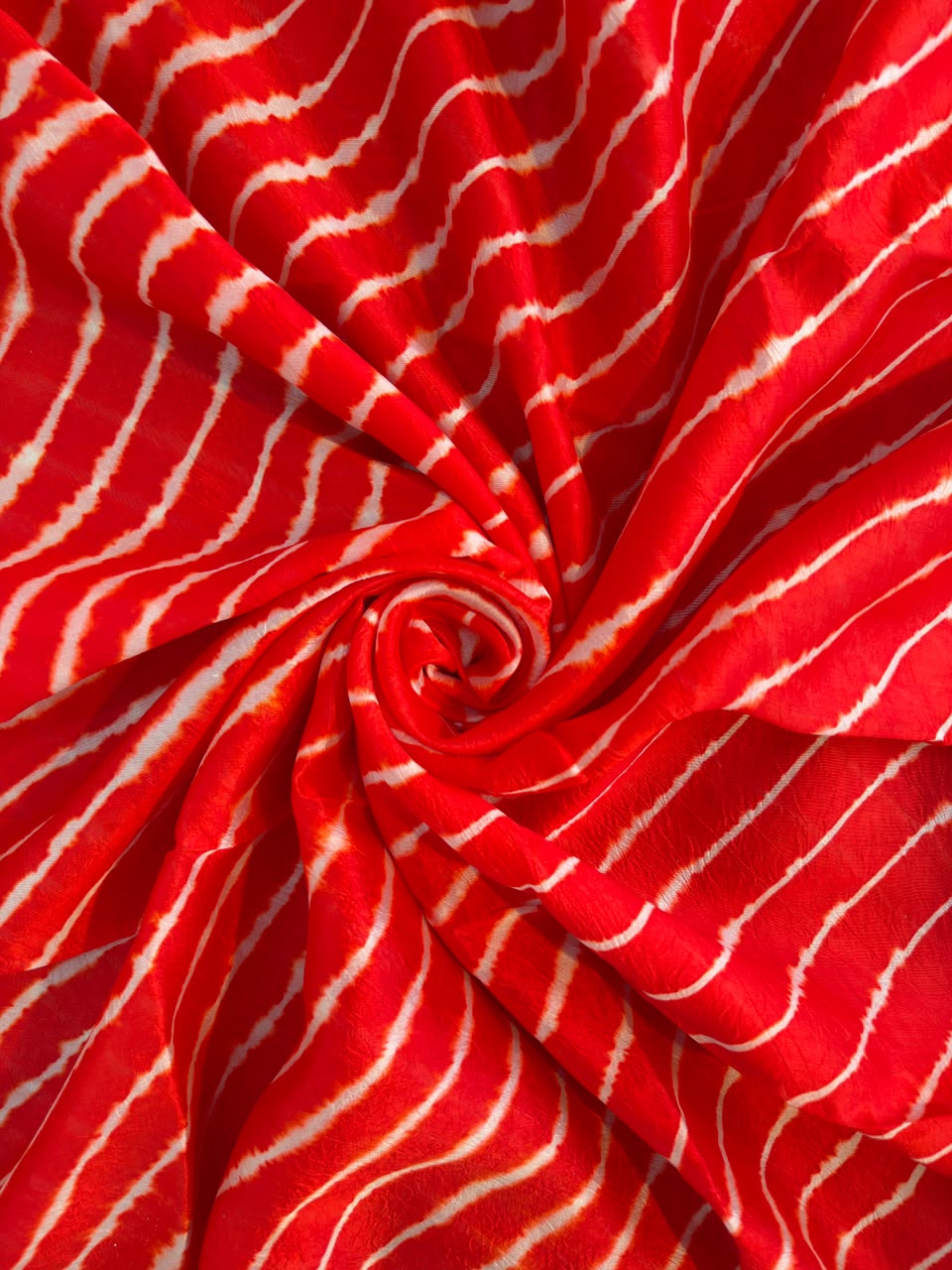 Red Leheriya saree