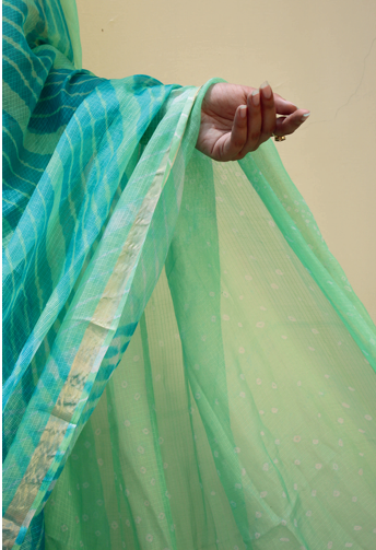 Dual Color Firozi Saree