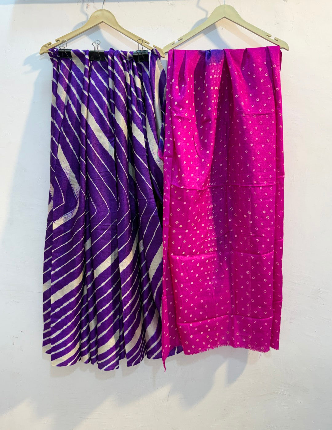 Pure Handloom Tussar Silk Leheriya Saree with Bandhani Pallu (Pink, Purple)  ✨